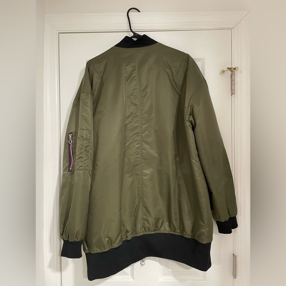 Mens Zara green bomber jacket “not in the mood” - Picture 5 of 8